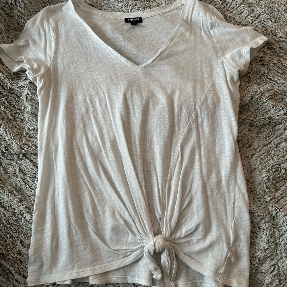 Express white tshirt